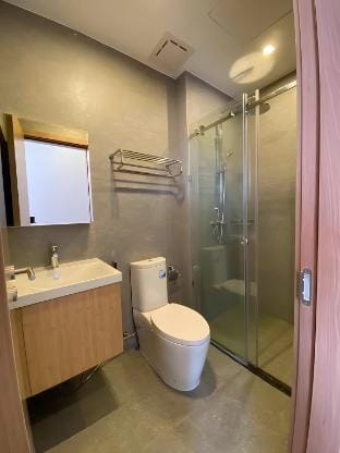 Golden One Serviced Residence Apartment in Phnom Penh Province