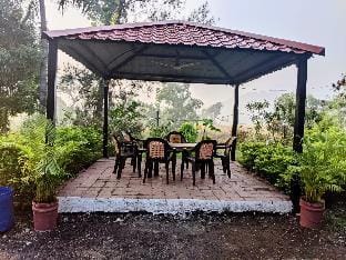 Ivy Maitri Farm 3 Bhk with Private Pool - Badlapur Villa in Maharashtra