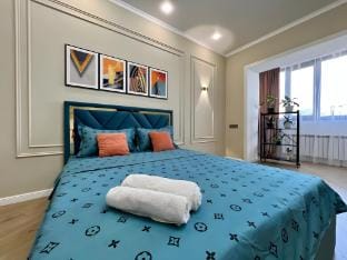 Super Luxe in the centre of Almaty Apartment in Almaty