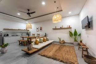 AGATE 1BR- 1Min to Restaurant&Shop-5Min to CANGGU Villa in North Kuta
