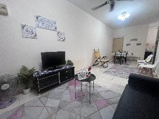 HOMESTAY PERMAI UTAMA II GURUN (MUSLIM ONLY) Vacation rental in Kedah