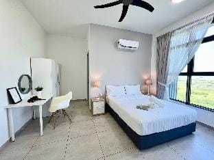 Melaka{Atlantis} 3BR/Sea-View/8-Pax/cuckoowater Apartment in Malacca
