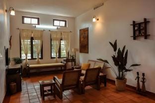 The Riverhouse Panangad Country House in Kochi