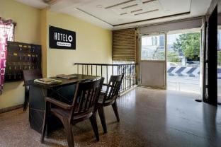 Hotel O Egmore Metro Station Chennai Formerly Harini Lodge Vacation rental in Chennai