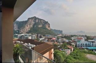 B303-sea View 1 Br/profession Gym At Ao Nang Beach Apartment in Krabi Changwat