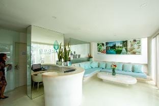 Entire 5 BR Private Pool Villa #PS10 Villa in North Kuta