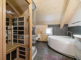 Superior chalet with whirlpool Vacation rental in Carinthia, Austria