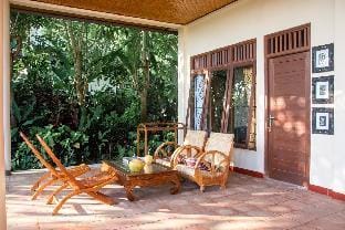 Villa in Ubud with pool, kitchen and 4 rooms Vacation rental in Bali