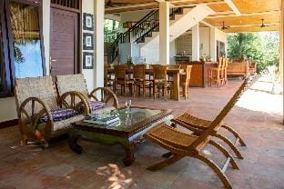 Villa in Ubud with pool, kitchen and 4 rooms Vacation rental in Bali