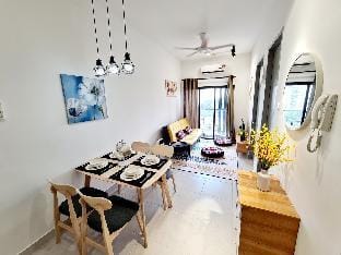 Comfy 6 Guest VIM3/ Desa Parkcity / Kuala Lumpur Vacation rental in Petaling Jaya