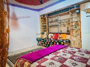 Super Clean and Comfortable Beds With Projector ? Apartment in Mysuru