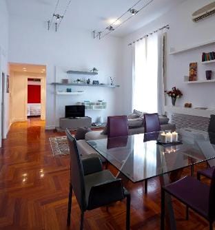 Elegant Apartment at Chiaia by Wonderful Italy Apartment in Naples