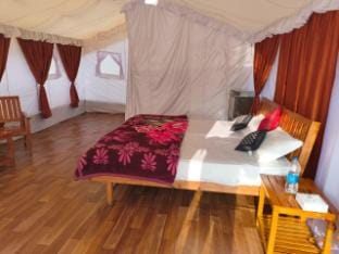CAMP KELANG । Mountain View Camping । Bonfire Stay । Near Paragliding Landing Site Luxury tent in Punjab, India