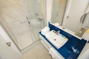 Orbi City Hotel Apartments enjoys safety, clean Apartment in Batumi