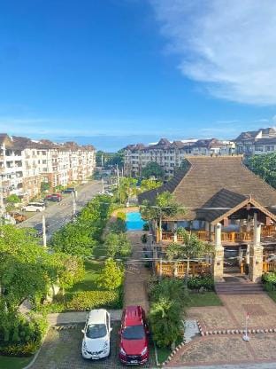 Family Group 2BR 2ACs Free Pool beside SM Mall Apartment in Davao City