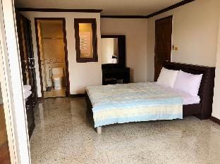 Royal Hill Condotel Apartment in Pattaya City
