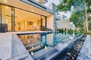 BRG GOLF CLUB - Private Pool Villa 4 Bedrooms  Apartment in Hoa Hai
