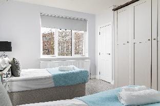 Penthouse apartment on Cromwell road Apartment in City of Westminster