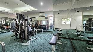 Penthouse View JIEXPO Kemayoran (Min 3 nights) Apartment in Jakarta