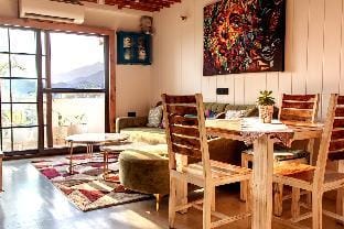 Da Alohas Tranquil Peaks Penthouse Vacation rental in Dehradun