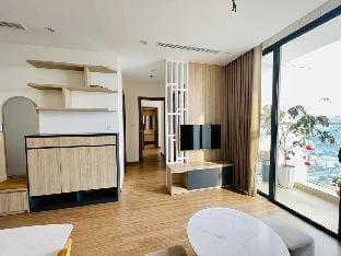 Vinhomes skylake 2br city view Apartment in Laos