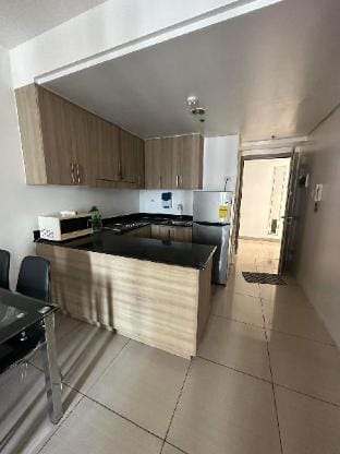 BG's place-2BR with scenic view near MOA Apartment in Pasay