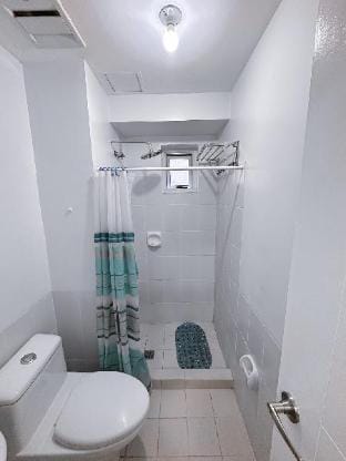 Cozy & Minimalist 1BR QC Area Vacation rental in Quezon City