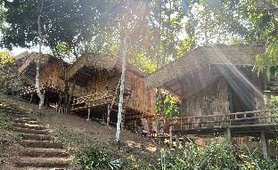 Baan Mon Non Len (บ้านมอญนอนเล่น) Vacation rental in Thailand