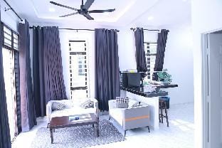 Green Dream Homestay 2 KB Town 3 Aircond Room Wifi Vacation rental in Malaysia