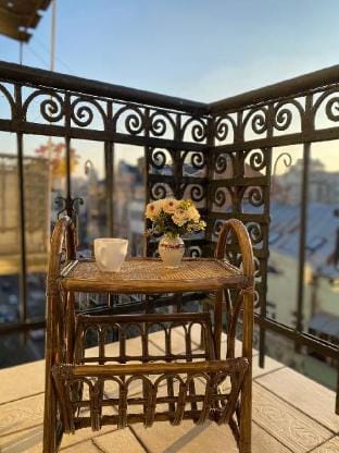 Apartment with a balcony in the historic center Apartment in Kiev City - Kyiv