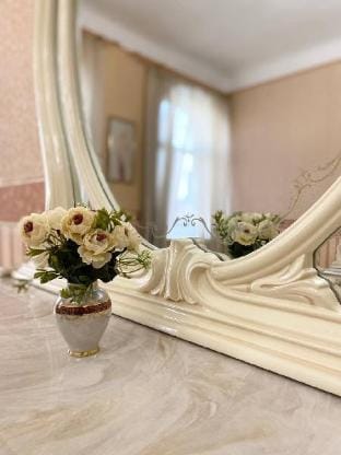 Apartment with a balcony in the historic center Apartment in Kiev City - Kyiv