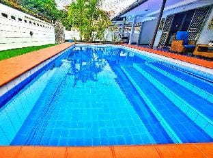 Paradise Poolvilla(400m², 5Bedrooms, 6Bathrooms) Vacation rental in Pattaya City