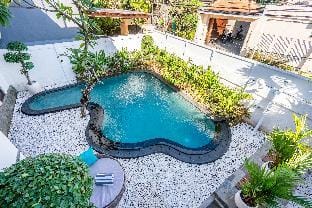 Villa Sky View with Rooftop - Seminyak Villa in North Kuta