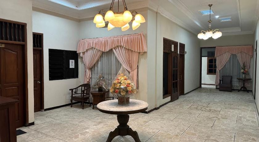Hotel Winong Asri Pati Hotel in East Java