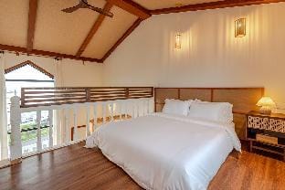G#2 Aewol Coastal Road Full Ocean View Spa Pool Sunset View Jeju Emotional Accommodation Vacation rental in South Korea