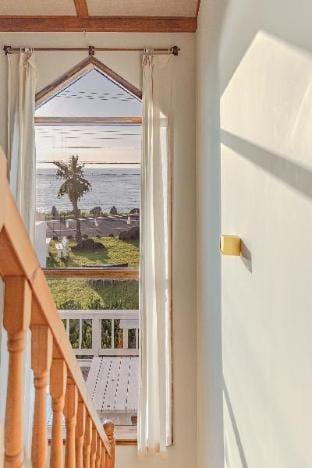 F#4 Aewolhaean-ro Ocean View Pool Sunset View Duplex Rattan Style Accommodation Vacation rental in South Korea