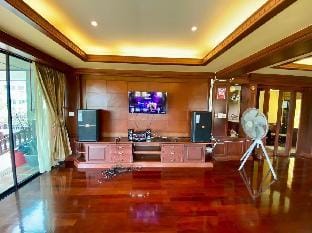 Seaview 3-Bedroom  Pool Villa By Angel Villa  Villa in Phuket