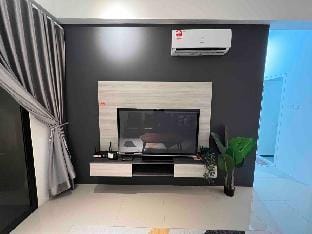 The Cove black mickey homestay Apartment in Ipoh