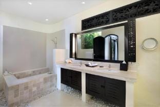 Luxury 5 BR Private Pool Villa #PS17 Villa in Kuta