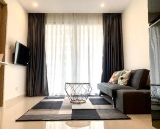 A Phón 1BR2WC Vinhomes/fully furnished-large space Apartment in Ho Chi Minh City