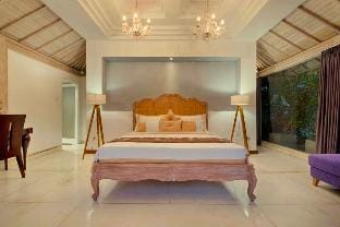 Spacious 3 BR Private Pool Villa 2 Canggu AN45A Villa in North Kuta
