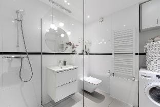 Lumina 3-rooms apartments with terrace Apartment in Warsaw