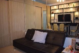 Zenscapes: Staycation near SM Mall of Asia (MOA) Apartment in Pasay