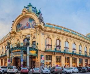 Křižíkova loft with 3 bedroom, parking Apartment in Prague