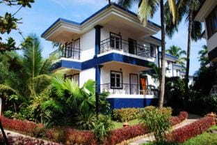 Pool facing Studio Apt in Candolim Beach Resort Apartment in Baga
