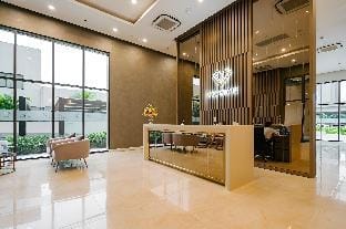 Vinhomes D'capitale Tran Duy Hung Apartment in Laos