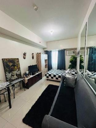 Skyline Inn-Beacon Makati City Apartment in Makati