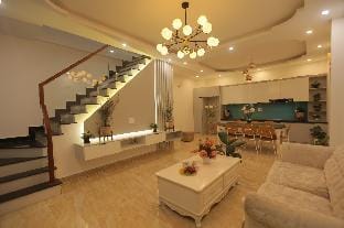 J'taime Little Paris Villa in Dalat