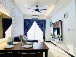 S_A14 2BR @ Silverscape Residence Vacation rental in Malacca