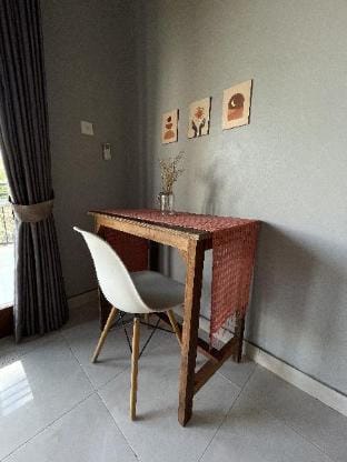 5 Minutes walk to The Beach Tyana Private Rooms Apartment in North Kuta